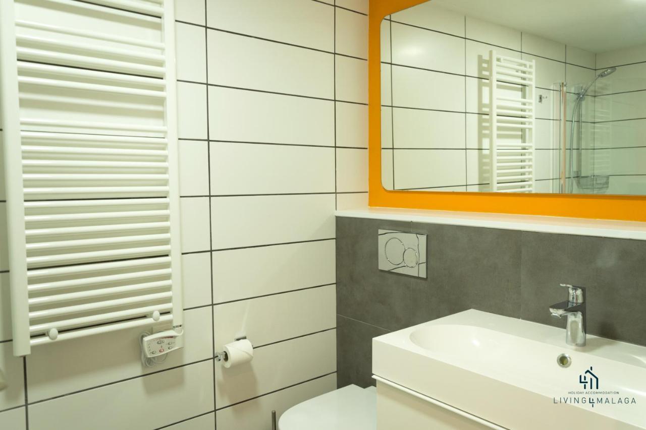 Living4Malaga Arenal Superior Beach Εξωτερικό φωτογραφία